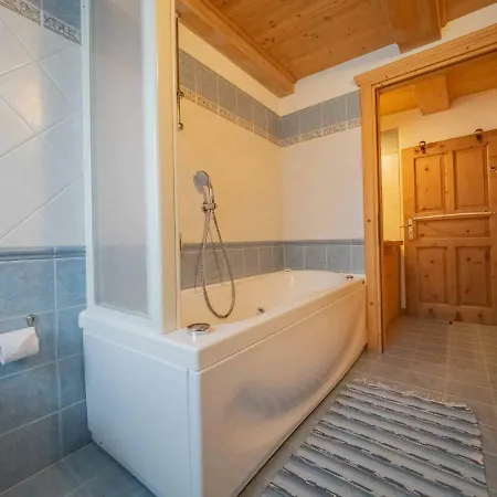La Corte Aparthotel 3*